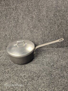 Vintage Magnalite GHC Professional 1-Quart cast aluminum saucepan